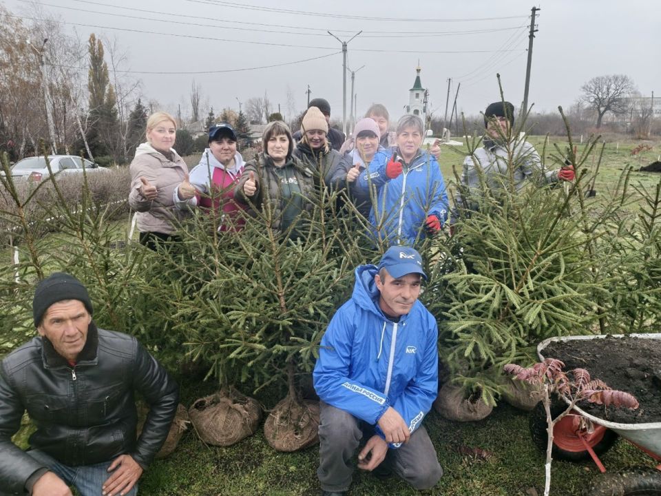 7 ноября, в рамках Всероссийской акции «Сад Памяти», жители поселка Городища, выпускники и первоклассники Городищенской средней школы № 23, семьи погибших участников СВО, члены первичного отделения Всероссийской политической...