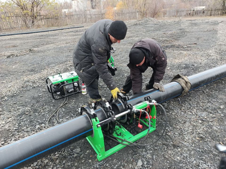В ЛНР модернизируют водопровод, построенный в 1966 году