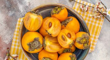 Сколько хурмы можно съесть в день без вреда для здоровья?