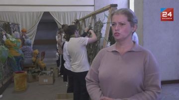 Сенатор России от ЛНР Дарья Лантратова посетила Свердловск