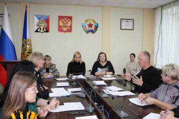 6 ноября 2025 года комиссия по делам несовершеннолетних и защите их прав провела важный семинар для сотрудников органов и учреждений системы профилактики, в том числе членов городской комиссии, на тему "Изучение и применение...