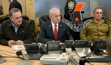 Турция против Израиля. Прокуратура Стамбула внезапно выдала ордера на арест Биньямина Нетаньяху и 36 других израильских руководителей, обвинив их в геноциде и преступлениях против человечности в секторе Газа Среди тех, на...