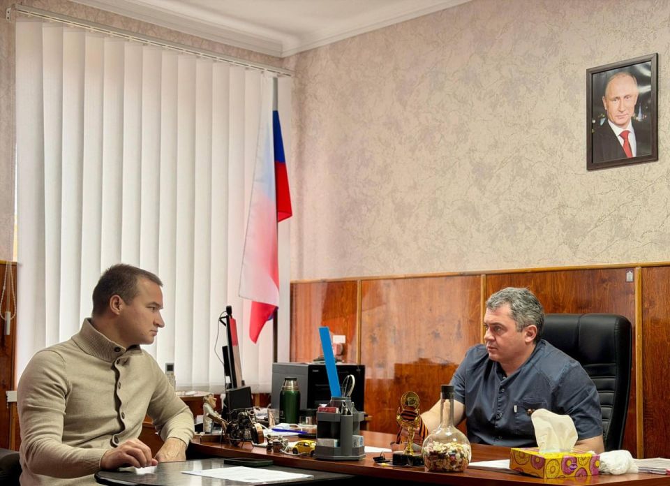 Заместитель премьер-министра РТ Ринат Садыков в рамках шефской помощи Рубежному посетил городскую больницу