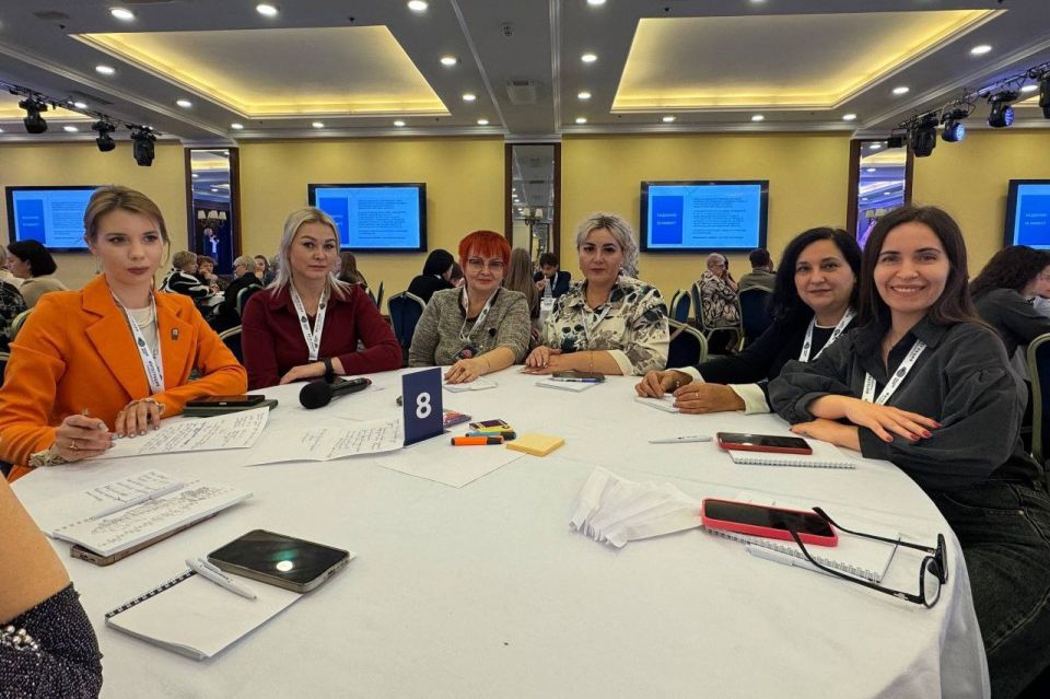 Свердловчанка приняла участие в форуме «Культура единства: креативные стратегии для Донбасса и Новороссии»