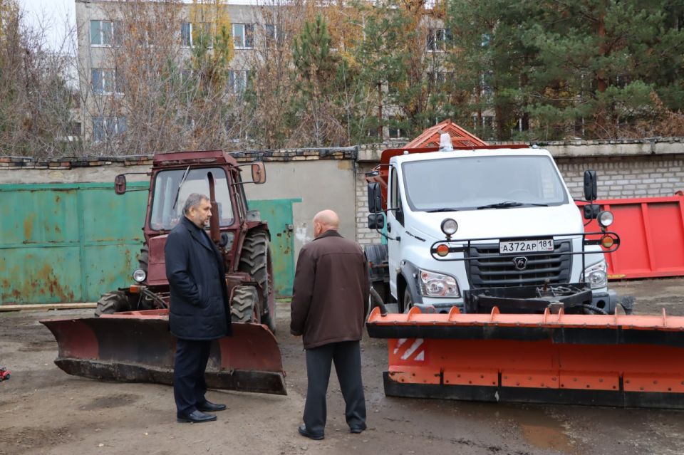 Евгений Бондарь: Борьба со снегом в масштабах города в течение всего зимнего периода требует системной работы