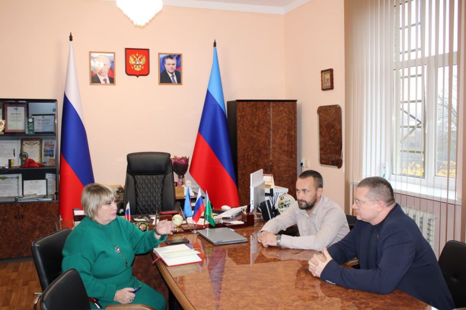 ����� ���������������� ������ ����� ��������� ������� ������� ������� � ��������� ��������� ������ ��� ��������� �����������