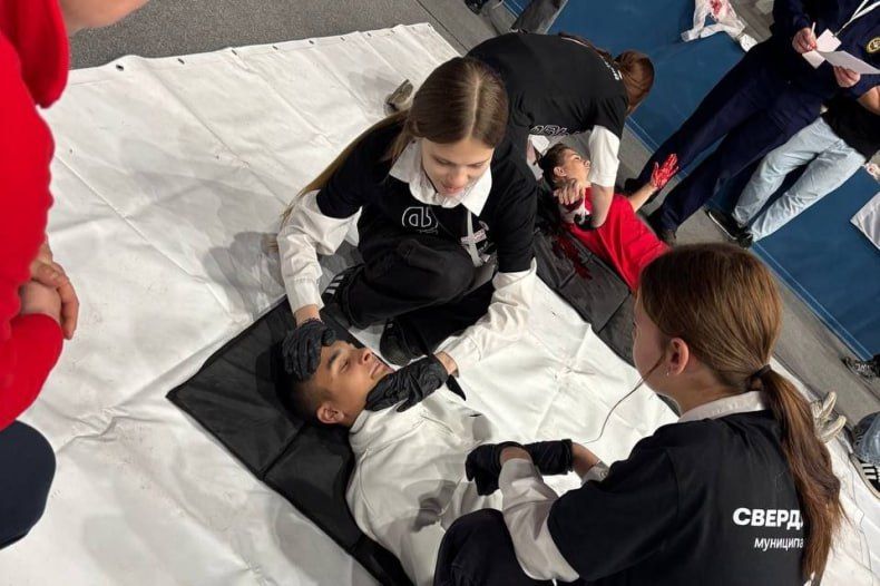 Первые Свердловска приняли участие в Региональном чемпионате по оказанию первой помощи