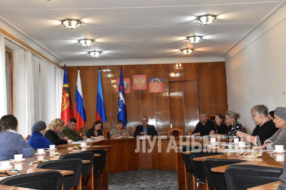 � ������������� ��������������� �������������� ������ ������ ������� � ������� ����� �������� ���������� ���