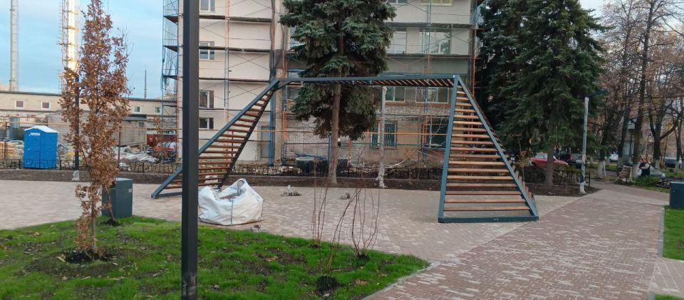 "Каштановая аллея" обретает завершенный вид!