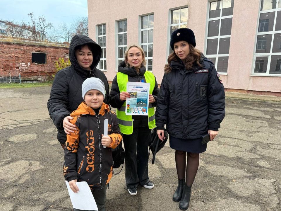 Центр ДиТН, ПБДД ГИБДД МВД по ЛНР и родительские патрули на страже безопасности в Луганске