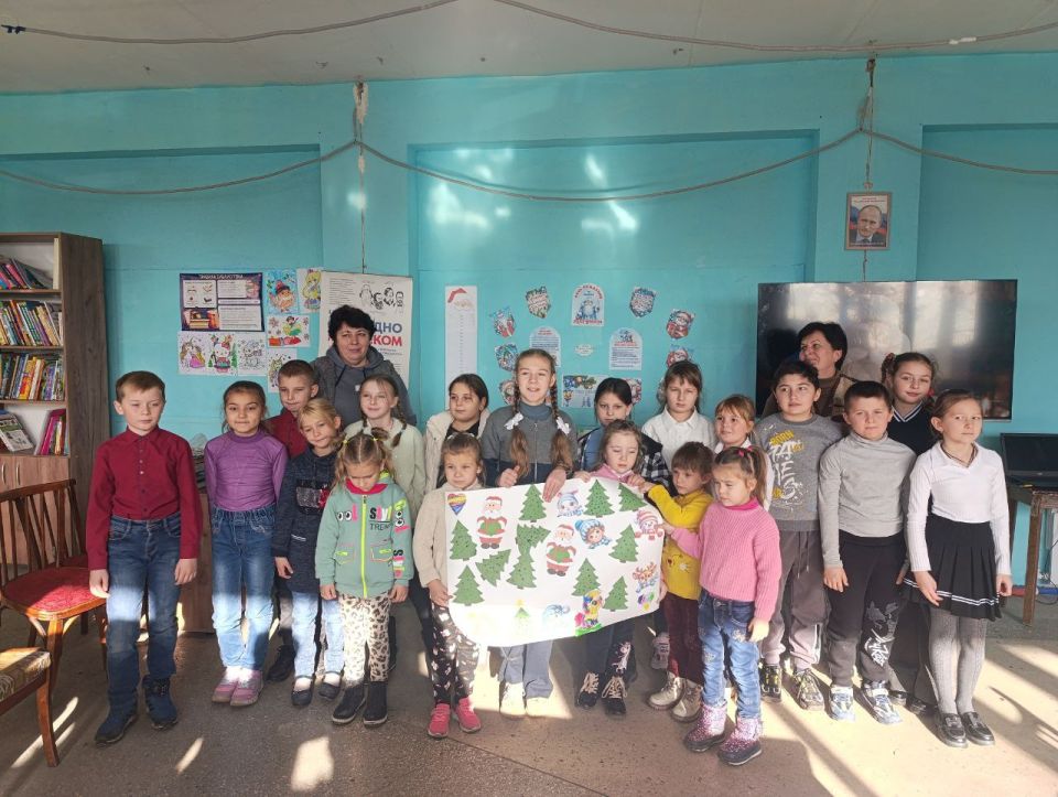 Вячеслав Третьяков: 18 ноября, когда морозное дыхание зимы уже ощутимо в воздухе, в России с особым трепетом отмечают День рождения Деда Мороза