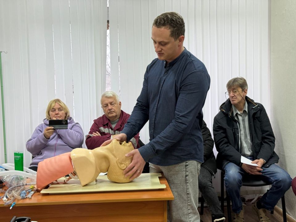 В Алчевске провели тренинг по усовершенствованию навыков работы с медицинским оборудованием