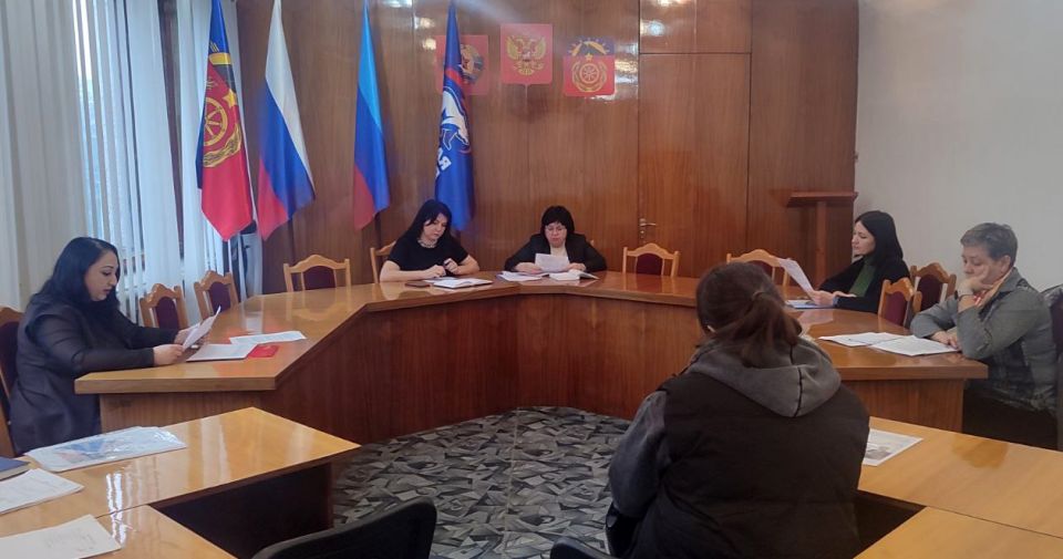 В Администрации под председательством начальника управления экономического развития Администрации, заместителя председателя рабочей группы Людмилы Акименко, при участии представителей управления экономического развития и...