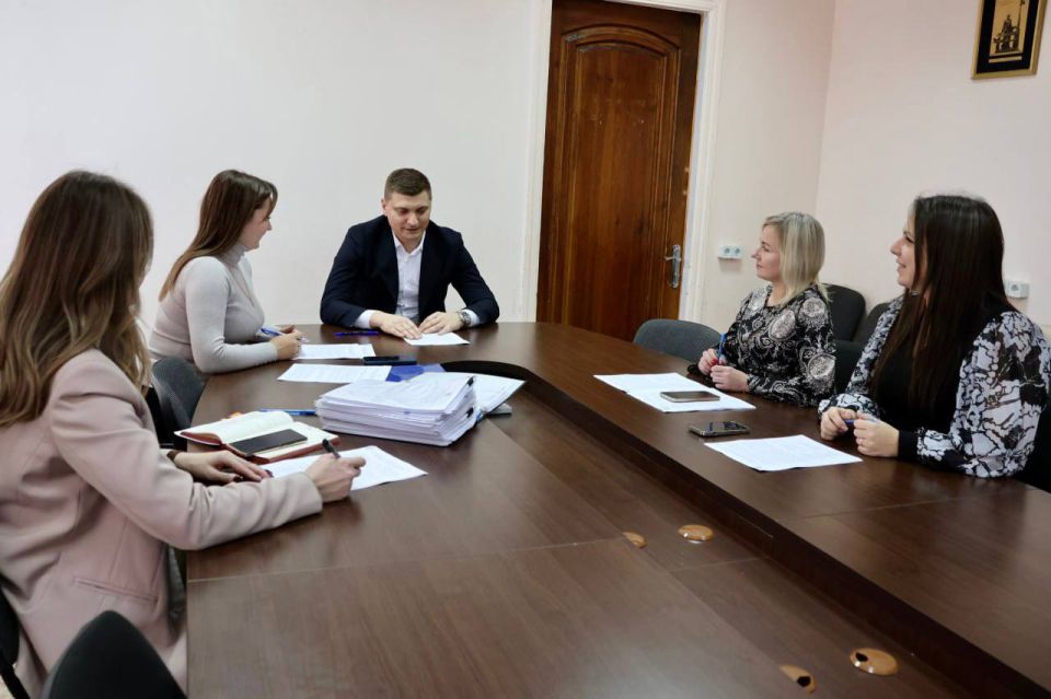  :   ,   2026-                 ...