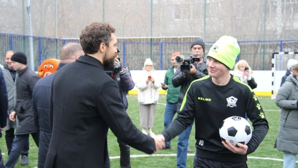 1 � ������������� �������� ������ ����� ���������� ��������