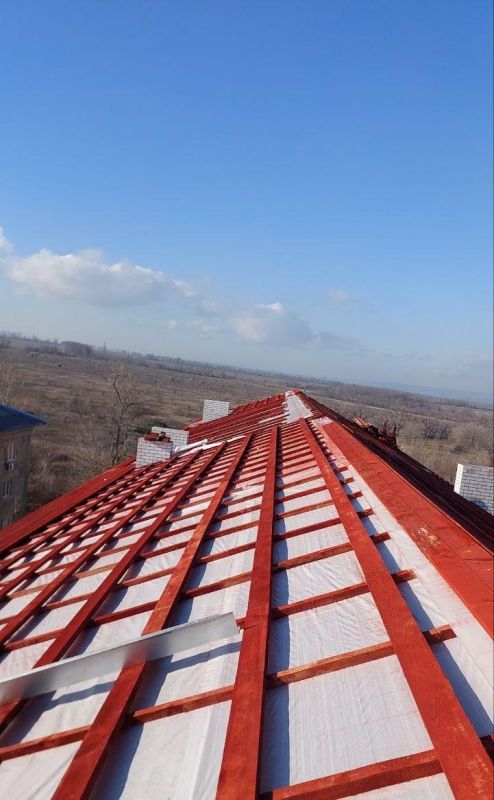 Калужане восстанавливают жилой дом в городе Золотое