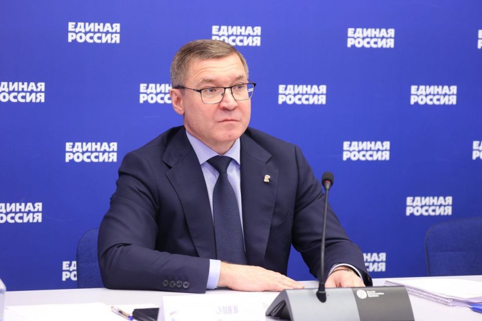 Константин Бутримов: Владимир Якушев: Уважение к человеку труда — один из ключевых принципов работы Единой России