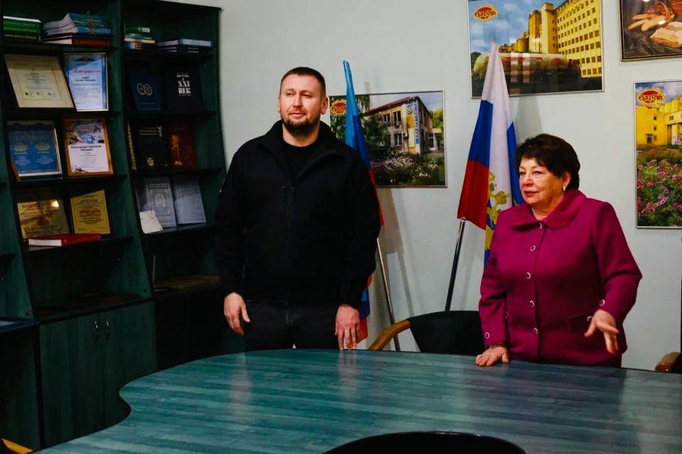 ,   !.                      ...