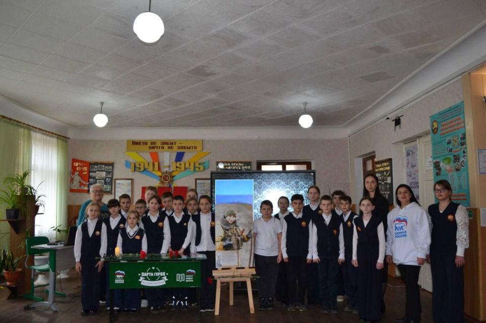  :               1     ,     