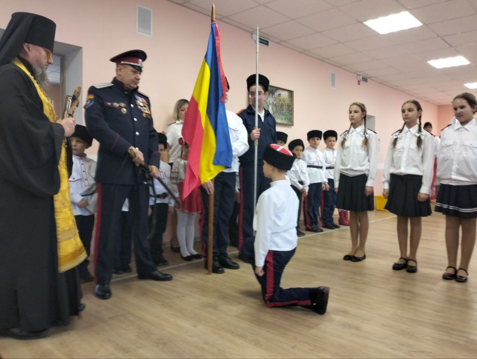 Вячеслав Третьяков: В с. Кудряшовка Кременского МО в школе прошло мероприятие посвящение в казачата