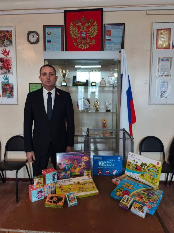 Андрей Губарев: По всей стране проходит акция «Коробка храбрости», цель которой – собрать подарки для детей, проходящих лечение в больницах