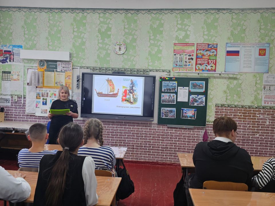     1   ,     9           ,        ...