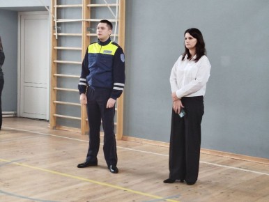    6 . ..             .