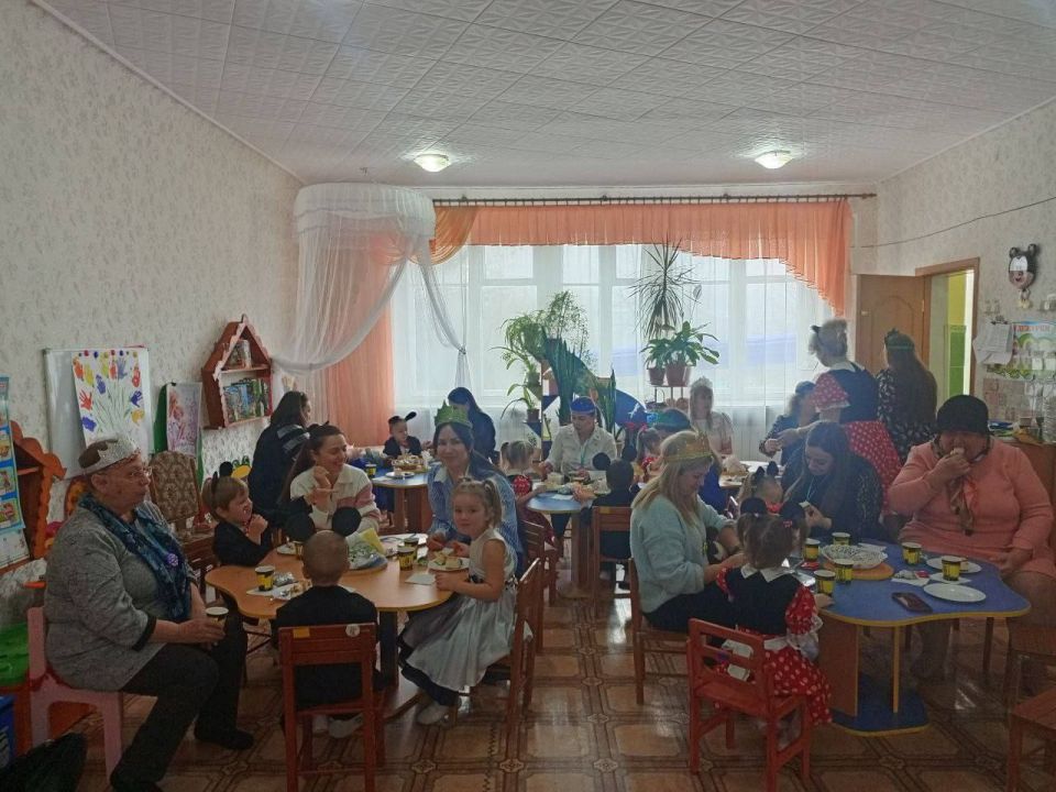 В детском саду "Ладушки" прошли трогательные и запоминающиеся мероприятия, посвященные Дню матери