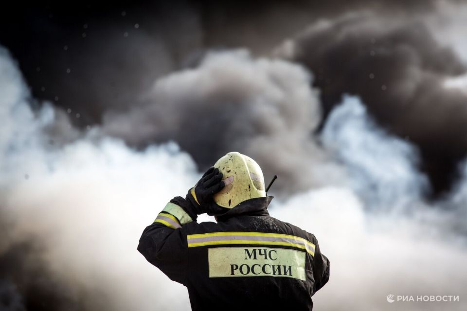 В ЛНР потушили пожар, вызванный атакой беспилотника ВСУ по АЗС