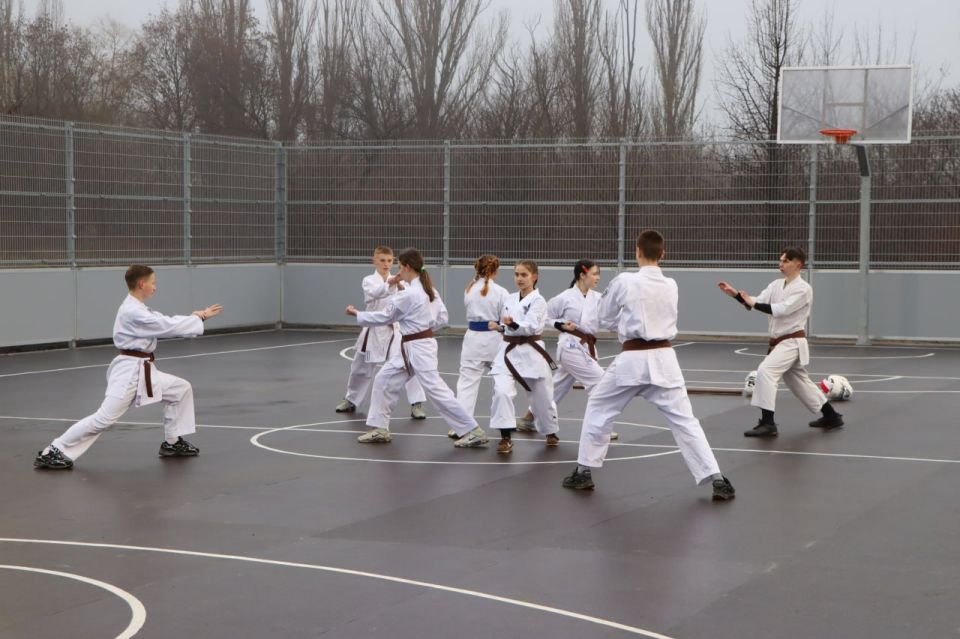 Евгений Бондарь: Единовременная пропускная способность комплекса составляет около 50 человек, что позволит регулярно проводить занятия и соревнования с участием большого числа спортсменов и любителей активного образа жизни