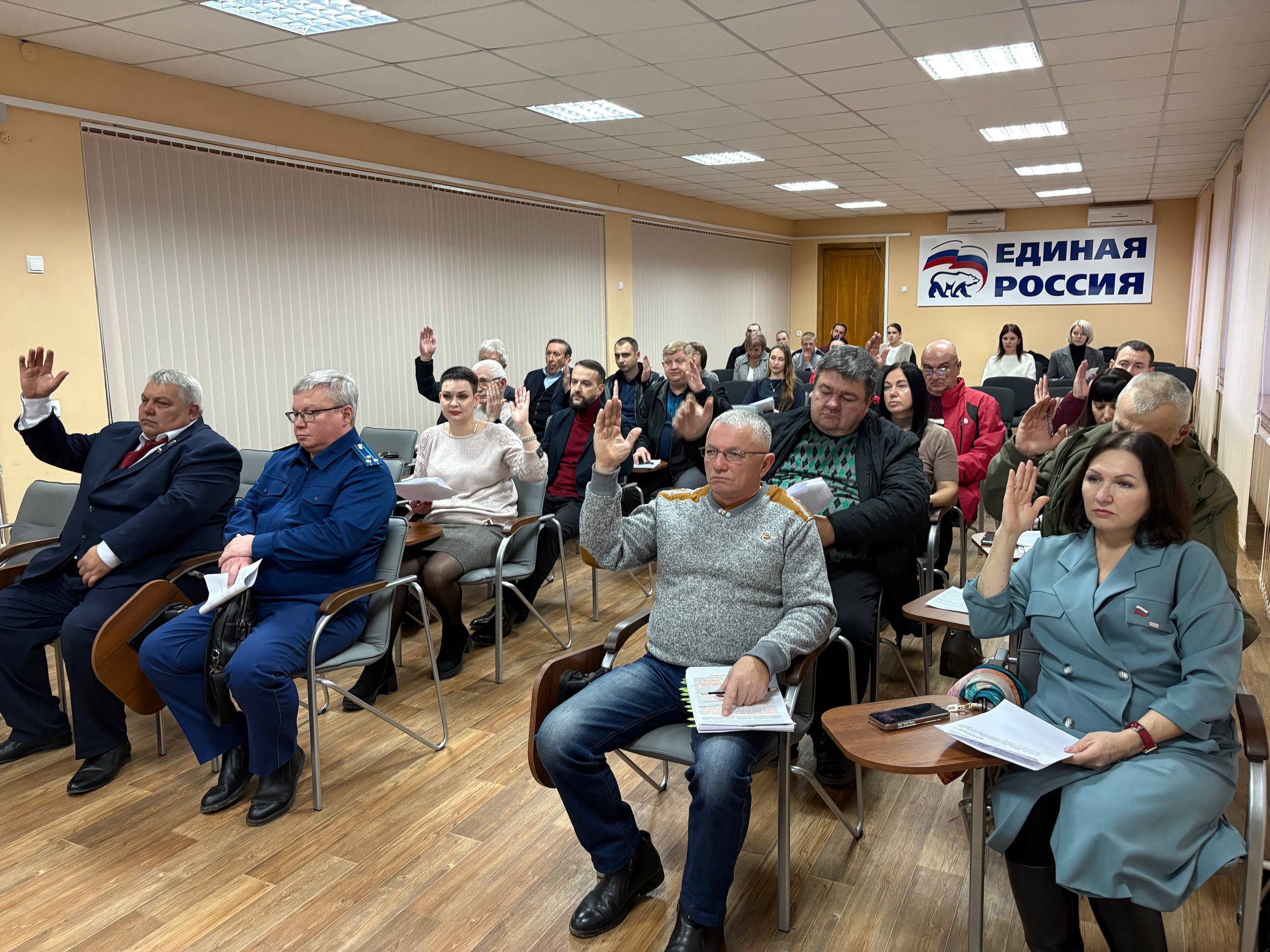 Сергей Соловьев: Сегодня состоялось внеплановое заседание Совета округа