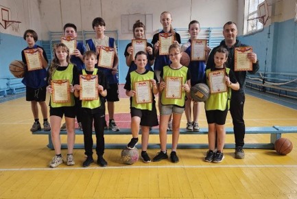   . 28       -    2,       :  