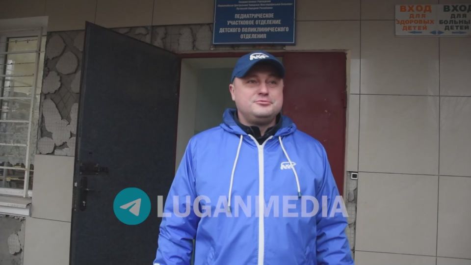 Активисты и сторонники Первомайского местного отделения ВПП «Единая Россия» передали подарки в медицинские учреждения округа