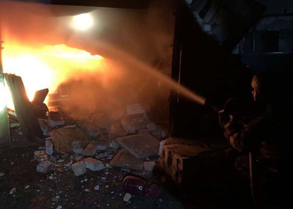 Беспилотник ВСУ упал во двор частного дома в пгт