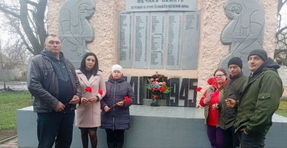  :        ,    ,   :  Ψ ,   ͻ