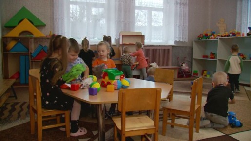 В Широкинском детском садике «Тополёк» теперь и места едва хватает, чтобы расставить новые игрушки, настольные игры, книги