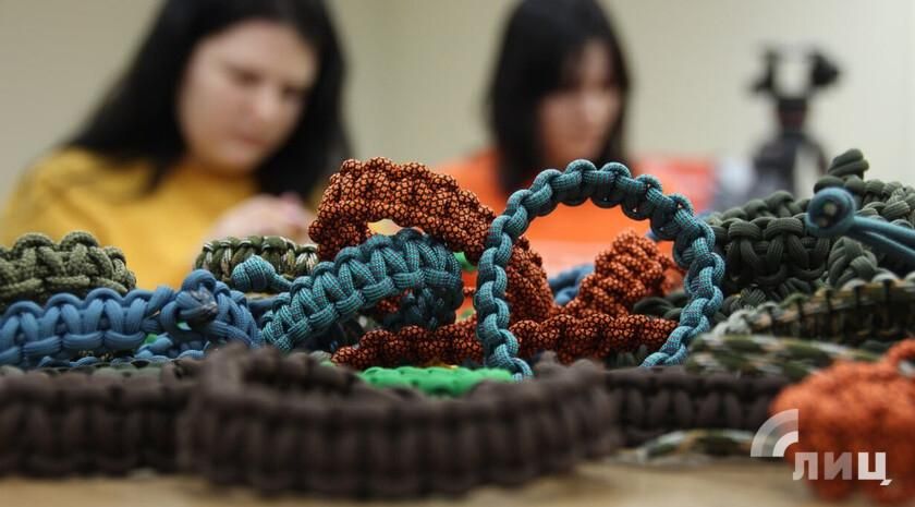 Более 600 тыс. россиян включись в работу по поддержке бойцов после начала специальной военной операции, отметил Президент РФ Владимир Путин в ходе церемонии вручения премии «Мы вместе»