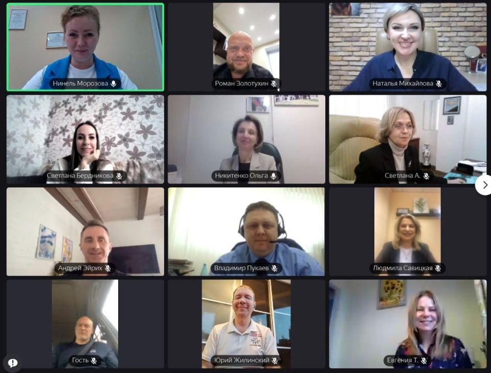 Константин Бутримов: КОМАНДА ПРОЕКТА «ВЫБИРАЙ СВОЁ» В ЛНР УГЛУБЛЯЕТ ЗНАНИЯ В УПРАВЛЕНИИ ПОЛИТИЧЕСКИМИ ПРОЕКТАМИ