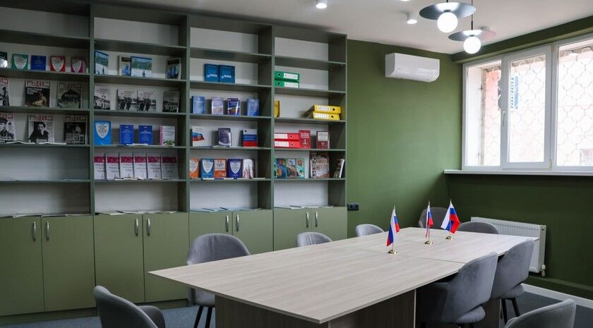 Модельная библиотека «Библиопортал» открылась в Перевальске в рамках нацпроекта «Семья»