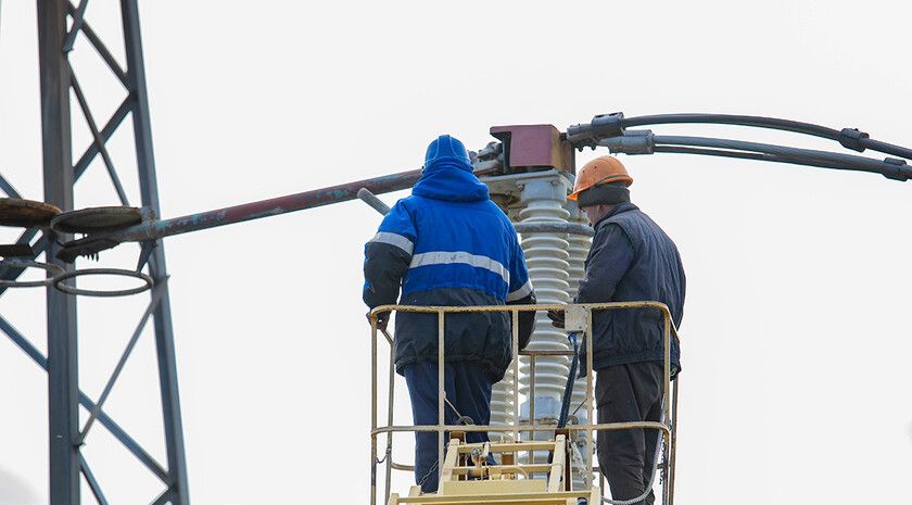 Энергетики планируют восстановить электроснабжение четырех округов ЛНР в ближайшее время 