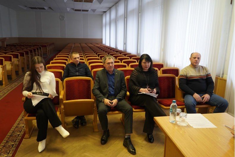 Состоялось заседание комиссии Совета депутатов по социально-экономическому развитию и вопросам ЖКХ