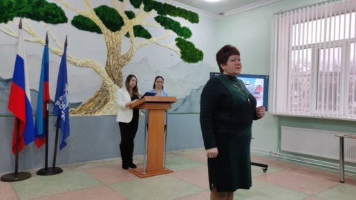       !             :  , ,  !