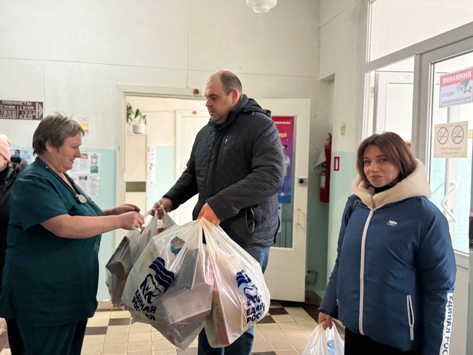 «Коробка Храбрости» дарит тепло юным Кировчанам