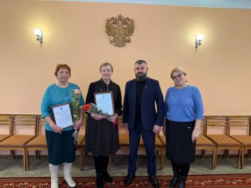  :   ,                   ...