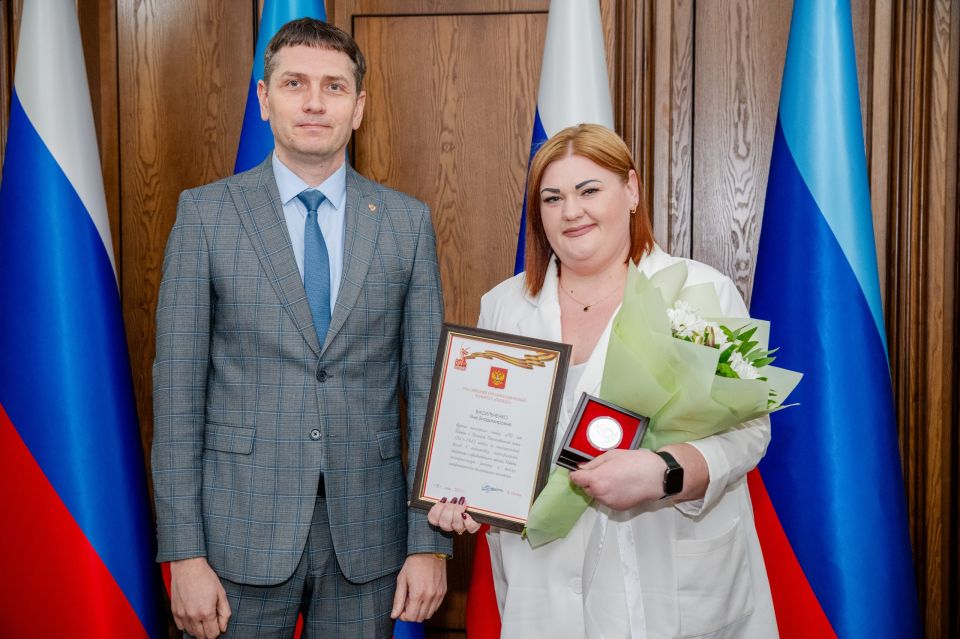 ������ ���������: ������ ���, ����� �� ���������� ������������ ����������, � ��������: ������� ������ ������� ����, ��� � ������������� �����������