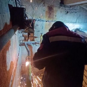 Калужские аварийщики продолжают ремонт теплосети в Первомайске