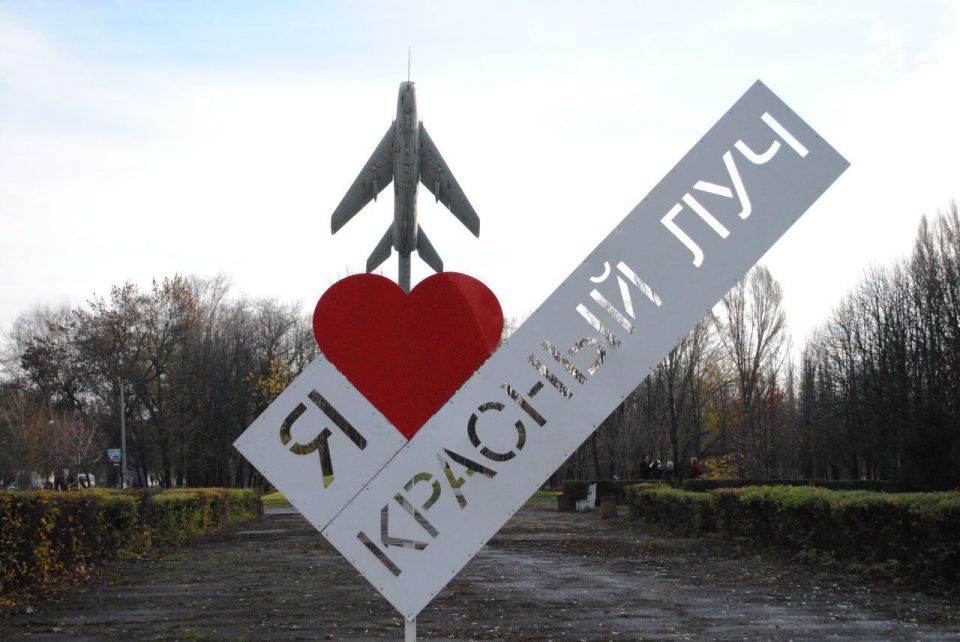 ������������� �������������� ���������� ������ � MAX