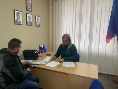 Продолжаются приемы граждан в рамках декады тематических приемов