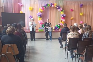 В Красном Луче состоялась I Открытая олимпиада по изобразительному искусству «Люблю тебя, земля моя»