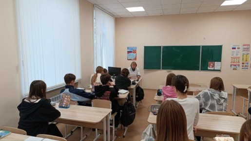 В Беловской средней школе №2 прошло профориентационное занятие, посвященное медицинским специальностям